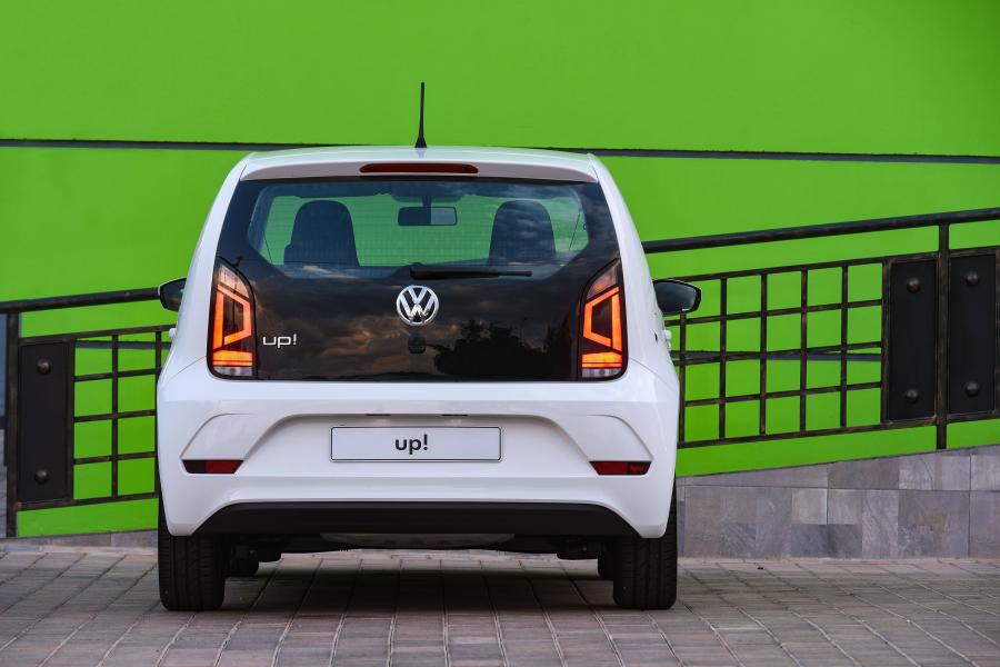  Volkswagen up! 5-Door 2016 года  (ZA) (фото 21 из 24)
